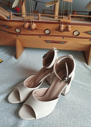 Topuklu ayakkabı  - Görsel 4