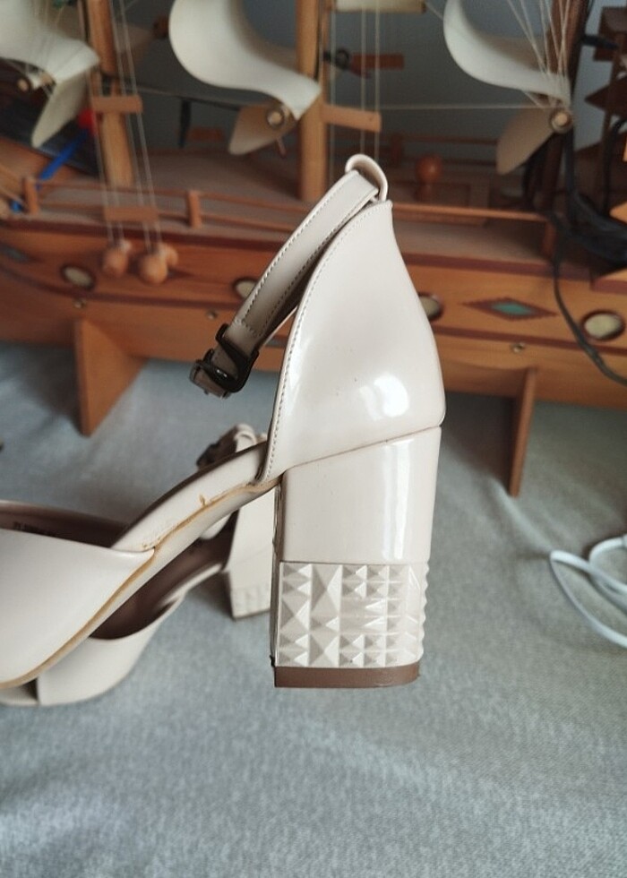 Topuklu ayakkabı  - Görsel 3