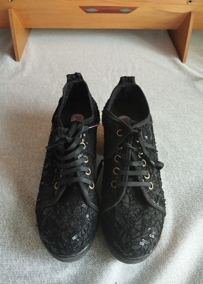 Parlak ayakkabı - Görsel 3