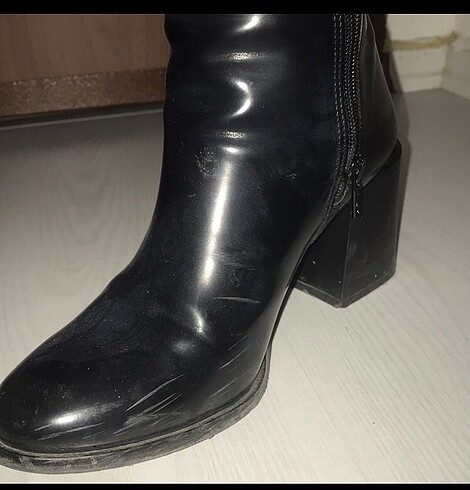 Nine west bot