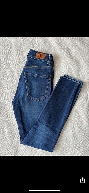 Bershka jean