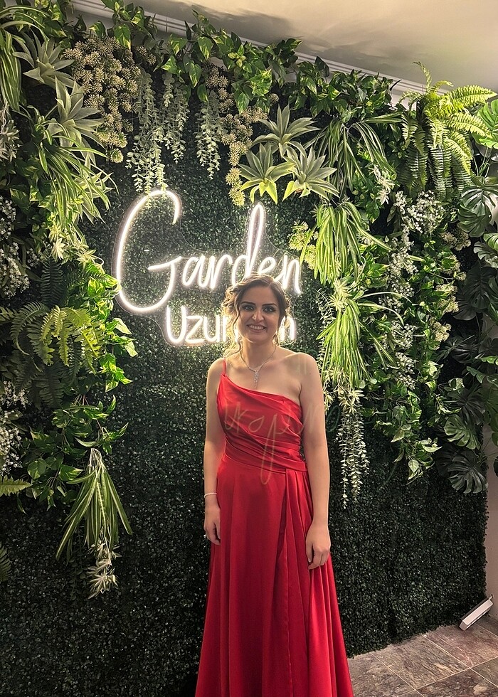 Kırmızı abiye elbise - Görsel 5