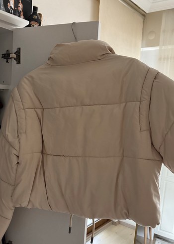 Bej Düğmeli Kadın Kışlık Mont - Görsel 4