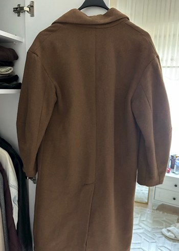 Bershka çift düğmeli kahverengi kaban - Görsel 4