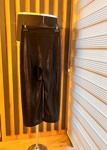 Kadın Siyah Kuşaklı Uzun Kumaş Pantolon - Görsel 2