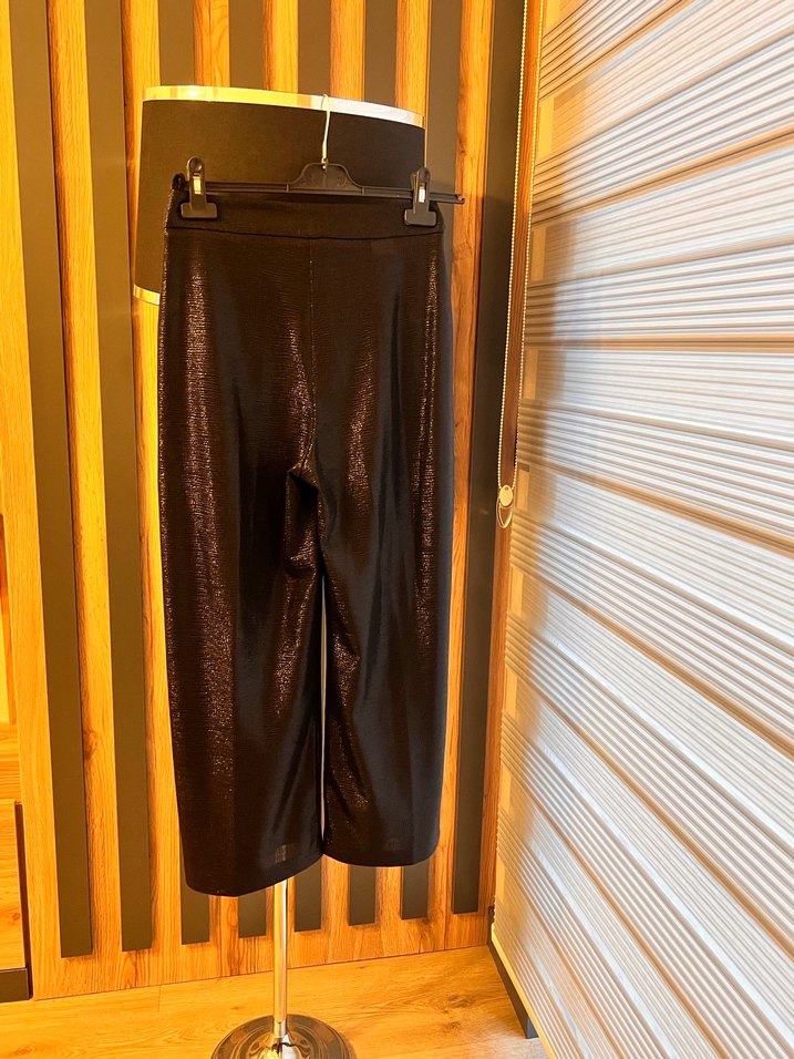 Kadın Siyah Kuşaklı Uzun Kumaş Pantolon - Görsel 2