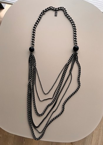 Uzun Siyah Zincir Detaylı Gotik Kadın Kolye - Görsel 4