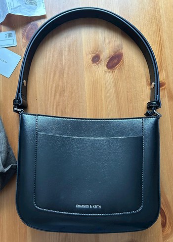 Charles & Keith çanta