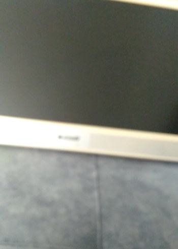 Beyaz Arçelik Monitör - Görsel 2