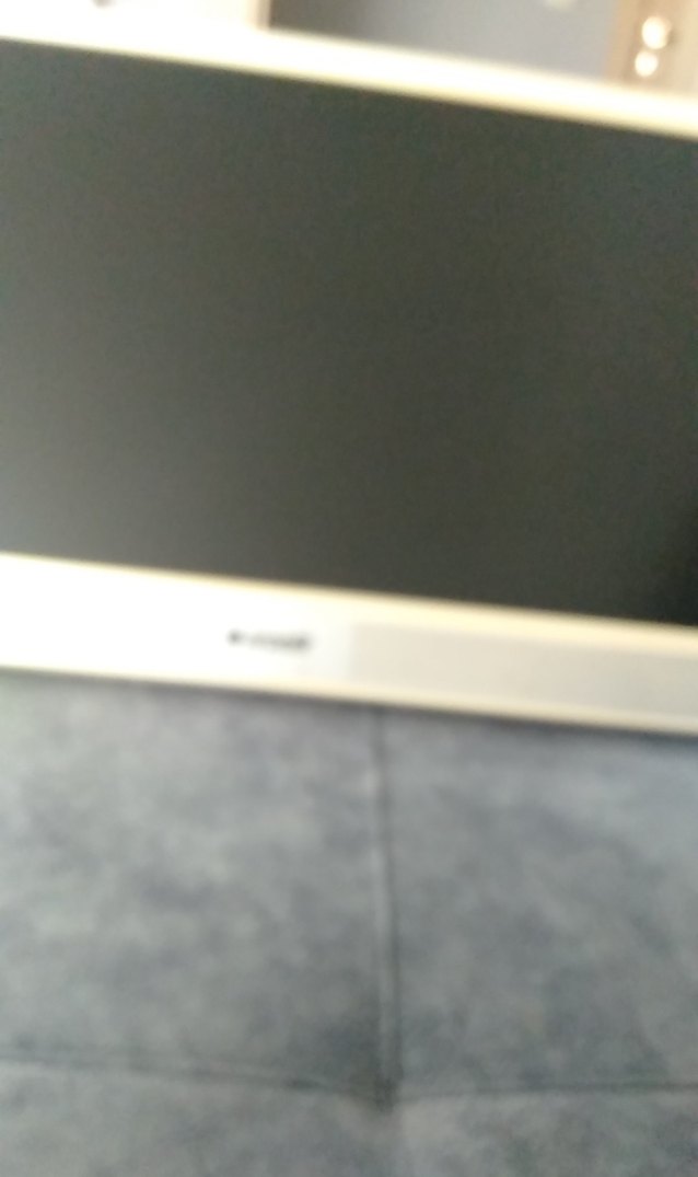 Beyaz Arçelik Monitör - Görsel 2