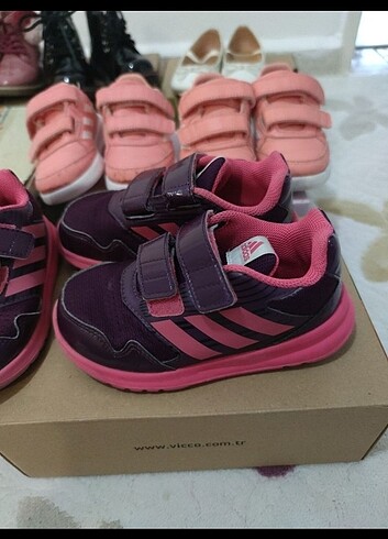 Adidas çocuk spor ayakkabı 