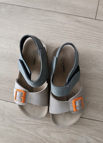 LC Waikiki Erkek cocuk sandalet