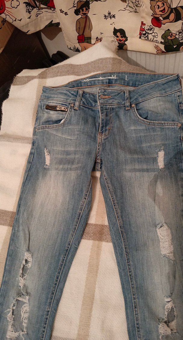 Kadın Mavi Rahat Kesim Yırtık Kot Pantolon - Görsel 2