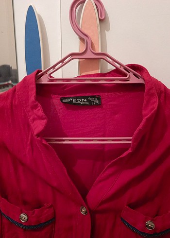 Düğmeli Kırmızı Kadın Gömlek - Görsel 5