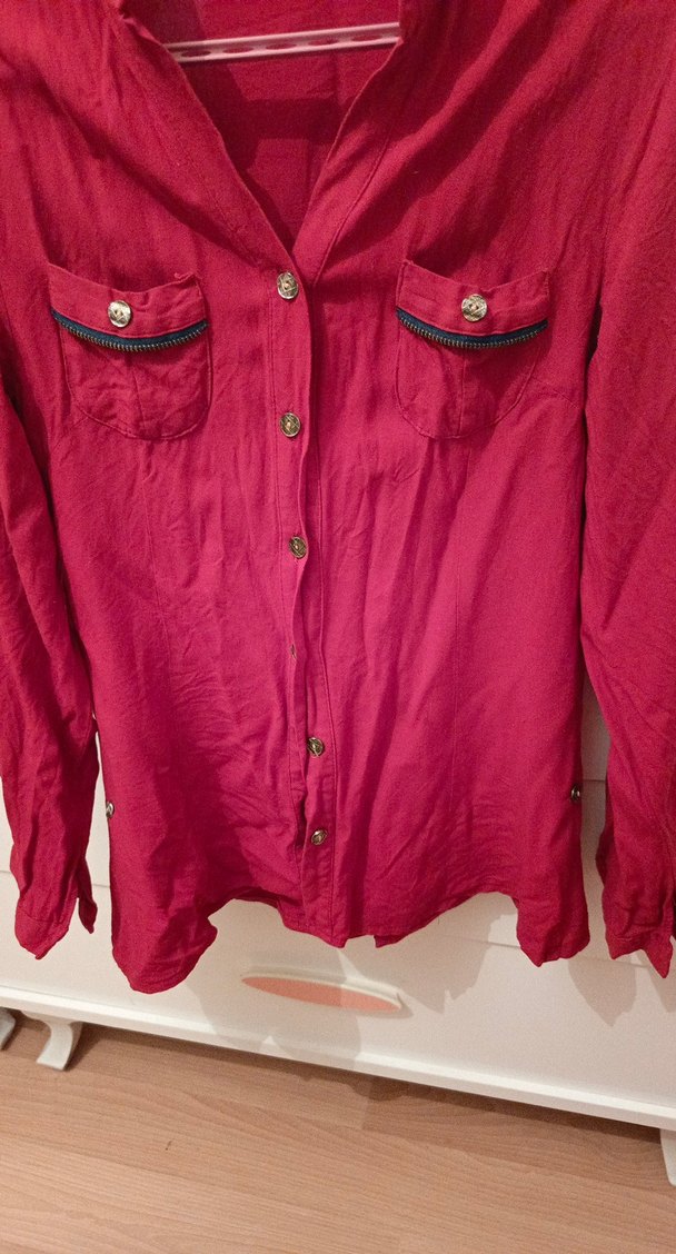 Düğmeli Kırmızı Kadın Gömlek - Görsel 3