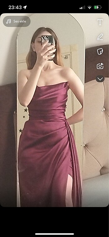 Yırtmaçlı Elbise