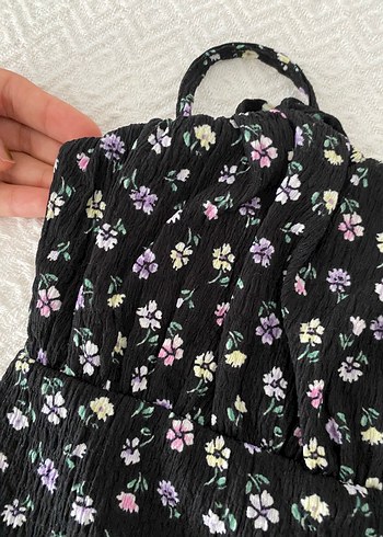 H&M Çiçek Desenli Siyah Mini Elbise