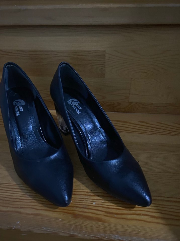 Klasik Siyah Kadın Topuklu Ayakkabı - Görsel 2