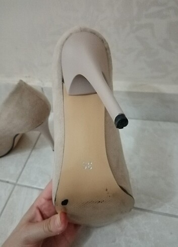 Diğer Ten rengi stiletto