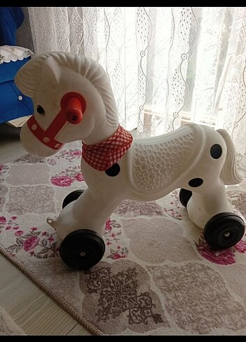 Fisher Price At oyuncak