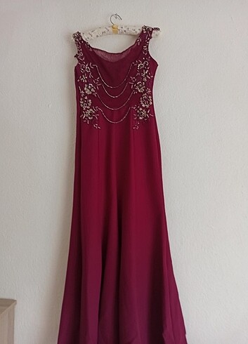 38 Beden bordo Renk Gece elbisesi