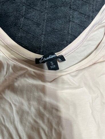 Stradivarius Kayık yaka bluz