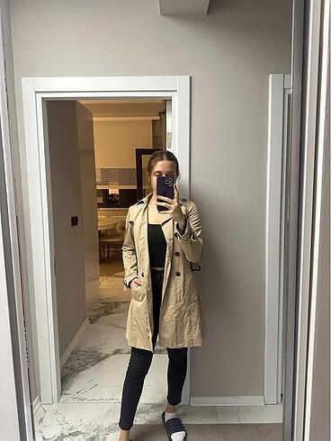 ZARA TRENÇKOT