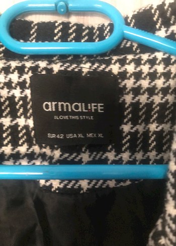 Armani Düğmeli, Klasik Kesim Kadın Gri Blazer Ceket