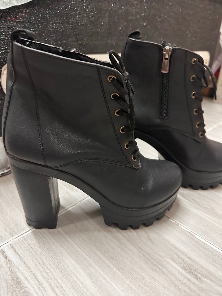 Topuklu bot - Görsel 2