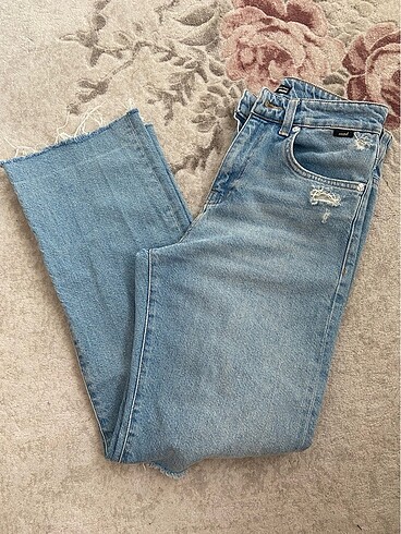 Mavi Jeans Mavi yırtık jean