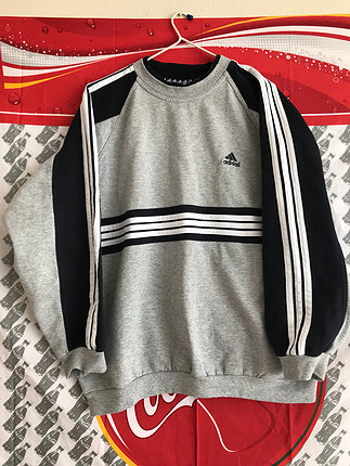 Vintage Love Adidas Old School Sweatshirt