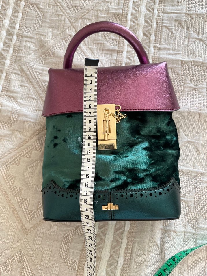 Mor Kapaklı Koyu Yeşil Kadın Çanta - Görsel 2