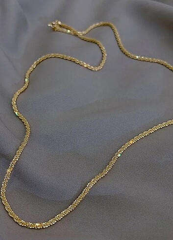 Zara Parlak tasarım gold kolye ve bileklik seti