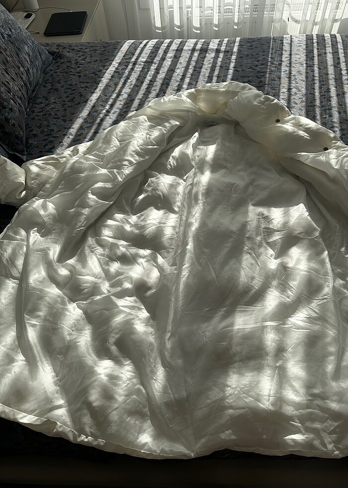 Beyaz mont - Görsel 2