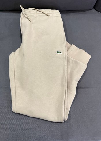 Lacoste m