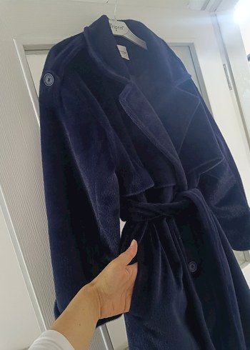 Lacivert Kadife Kemerli Kaban - Görsel 2