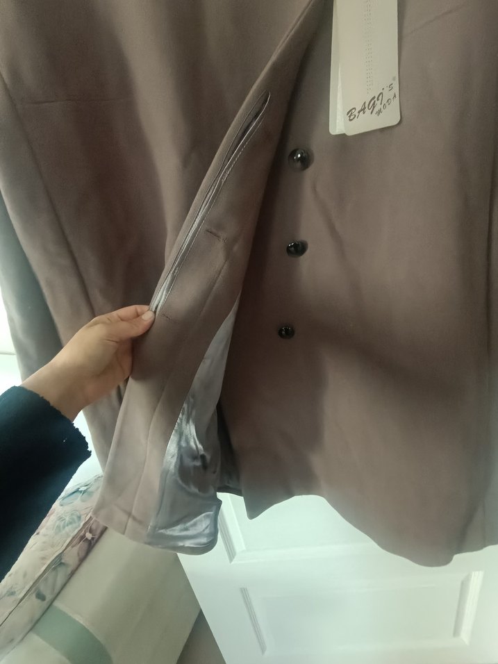 Düğmeli Kadın Süet Midi Bej Kaban - Görsel 3