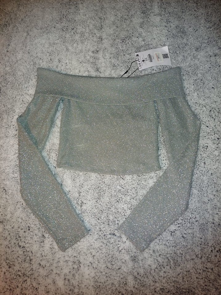 Madonna yaka simli crop - Görsel 2