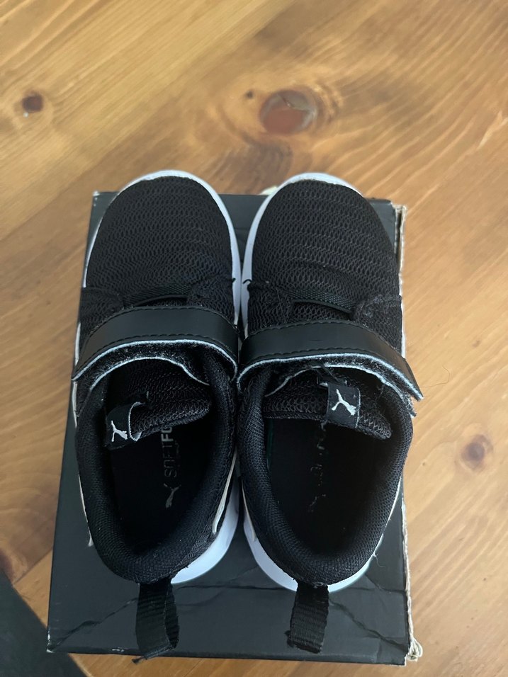 Erkek Çocuk Siyah Cırtlı Spor Ayakkabı - Görsel 2