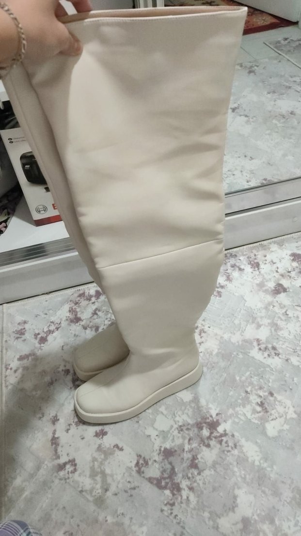 Beyaz Deri Platform Topuklu Diz Üstü Kadın Çizme - Görsel 4