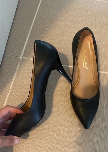 Diğer Siyah Klasik Stiletto Kadın Ayakkabı