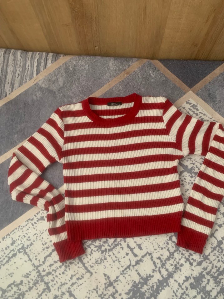 Kırmızı Beyaz Çizgili Kadın Triko Kazak - Görsel 2