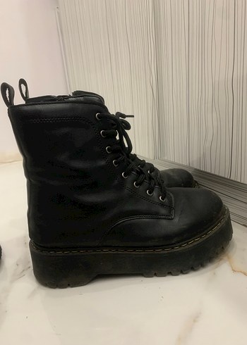 Akerler Kadın Siyah Kalın Taban Postal Bot - Görsel 2