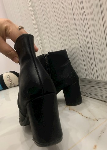 Fitbas Siyah Kadın Bot Blok Topuklu Fermuarlı - Görsel 4