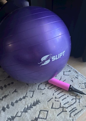 Mor Pilates Topu SLIPT Marka ve şişirme pompası