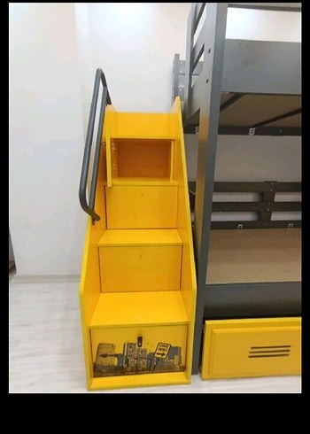  Beden genç kız 3 lü ranza