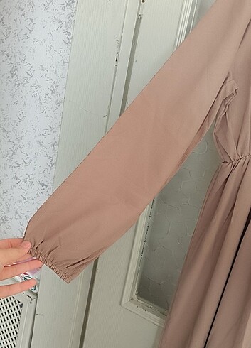 Diğer Hiç giyilmemiş olmadığı için satılmaktadır