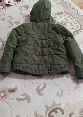 Erkek Çocuk Haki Kapüşonlu Kemerli Mont - Görsel 2