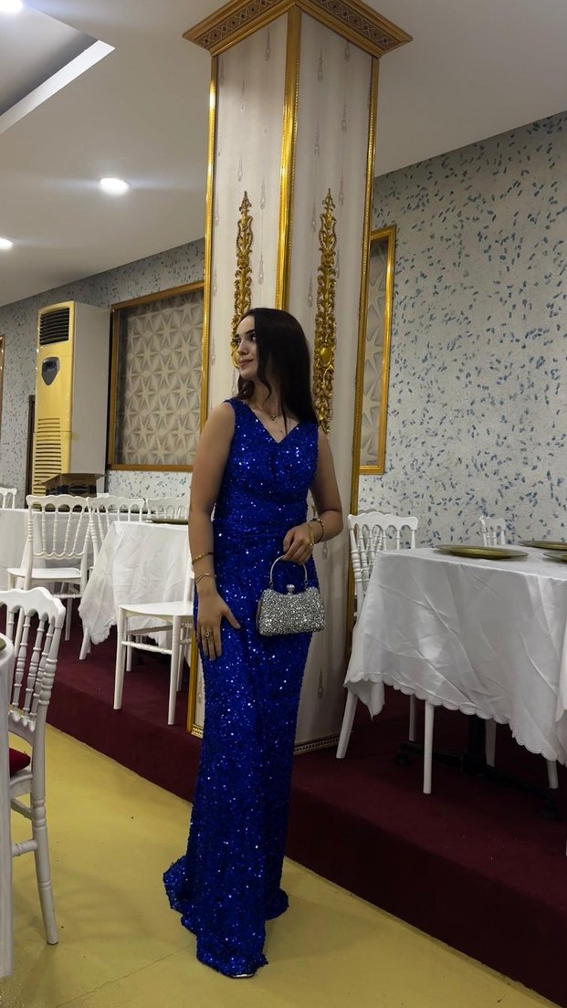 Parlak Mavi Payetli Uzun Abiye Elbise - Görsel 3