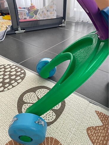 Beden Fisher price yürüme arkadaşı